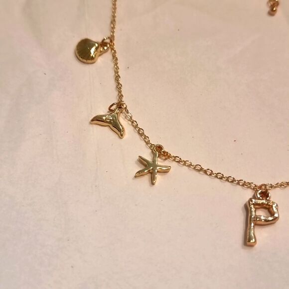 New Initial P Summer Gold Charm Beach Necklace - Picture 3 of 7